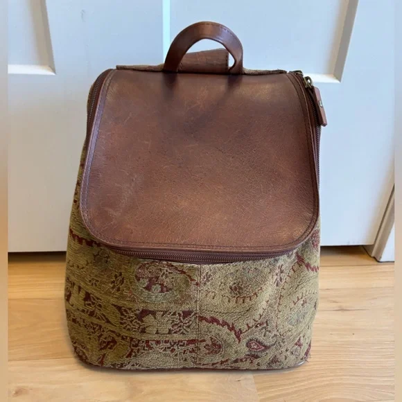 J.Jill floral tapestry 90s leather sling backpack boho Cottagecore - Picture 4 of 11